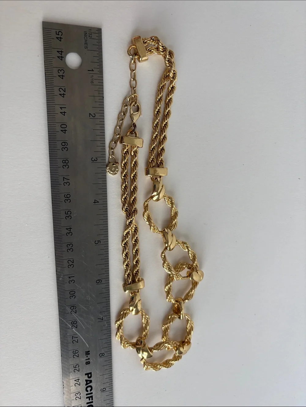 Talbots Gold Rope Link Necklace Interlocking Circle Statement